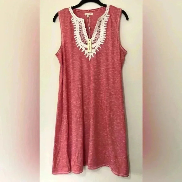 Max Studio Dresses & Skirts - Max studio sleeveless Dress